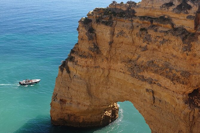 Boat Trip to the Benagil Caves From Armação De Pêra - Preparing for the Tour