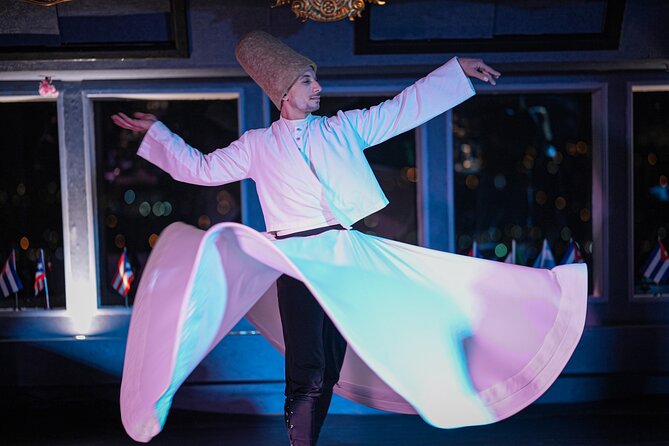 Bosphorus Dinner Cruise With Live Performance, Folk Dance and DJ - Entertainment and Performances