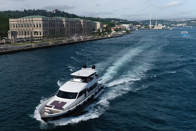 Bosphorus Yacht Cruise With Stopover on the Asian Side - (Morning or Afternoon) - Exploring the Asian Side of Istanbul