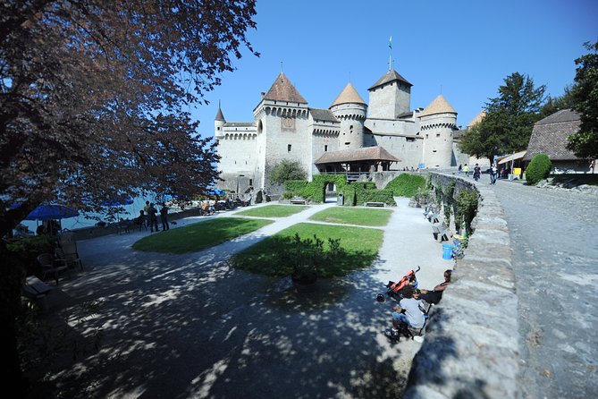 Chillon Castle Entrance Ticket in Montreux - Dining Experiences Near the Castle