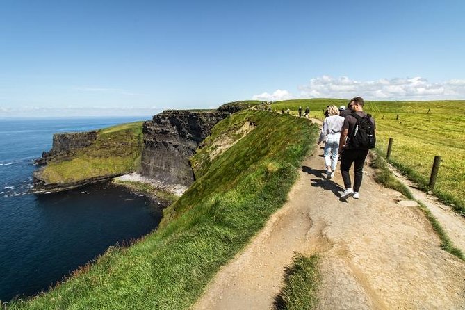 Cliffs of Moher Day Tour From Dublin: Including the Wild Atlantic Way - Visiting Bunratty Castle