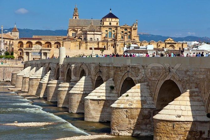 Cordoba: Mosque,Cathedral, Alcazar & Synagogue With Tickets - Significance of Córdobas UNESCO World Heritage Site