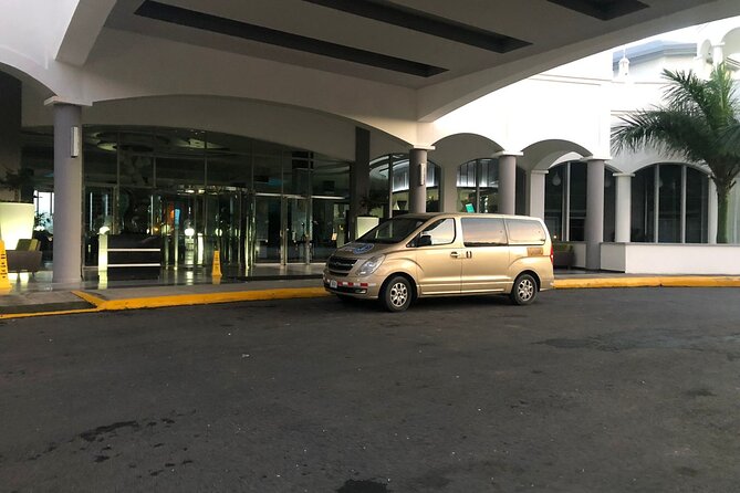 Costa Rica Private Airport Transfer - Reliable Drivers