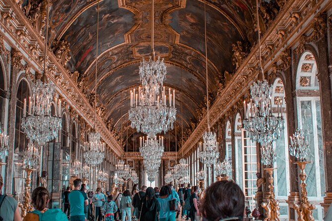 Palace of Versailles Skip the Line Guided Tour - Group Size and Cancellation