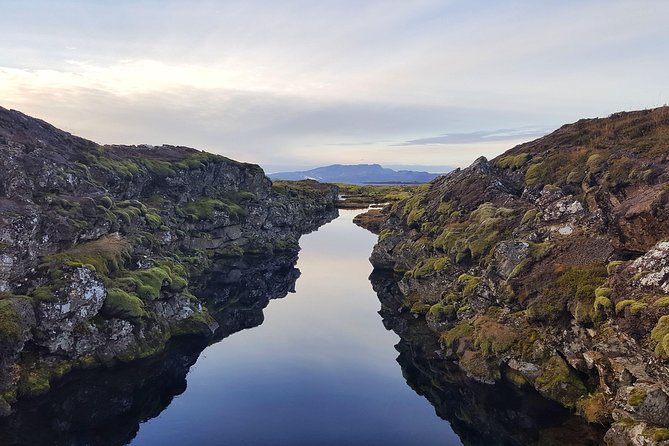 Silfra Drysuit Snorkeling With Free Photos - Meet on Location - Exploring the Thingvellir National Park Underwater Landscapes