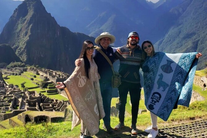 Machu Picchu Full Day - Private Tour - Enjoying the Breathtaking Scenery and Landscapes