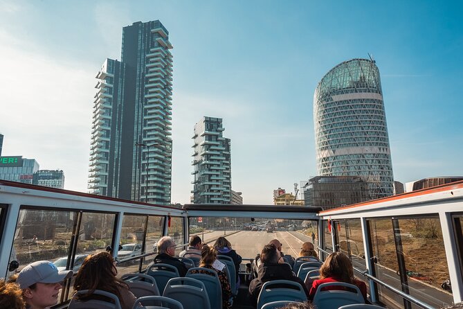 Milan Super Saver: Skip-the-Line Duomo and Rooftop Guided Tour - Ascending to the Rooftop