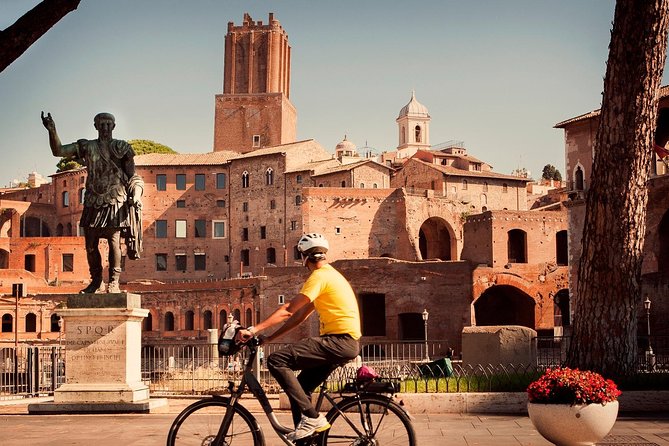 Rome City Small Group Bike Tour With Quality Cannondale EBIKE - Routes and Sights Covered