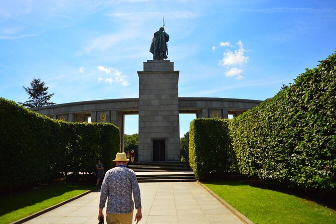 Third Reich Berlin: Hitler and WWII Walking Tour - Meeting Point, Logistics, and Accessibility