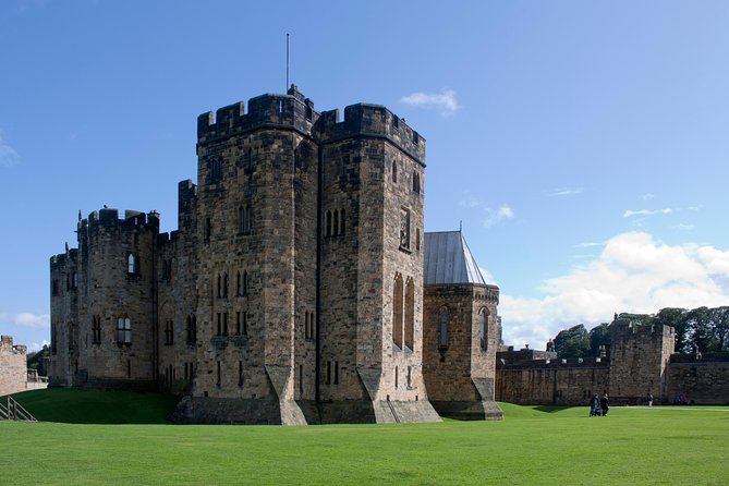 Alnwick Castle, Northumberland and Borders Tour With Admission - Tour Overview