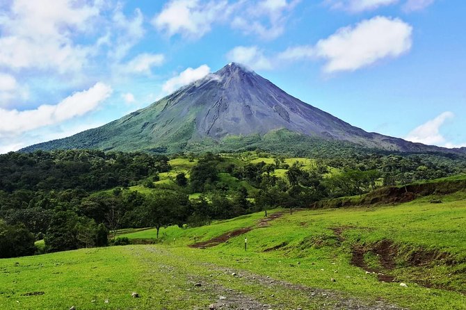 Arenal Volcano Full-Day Combo Tour With Lunch and Dinner - Key Points