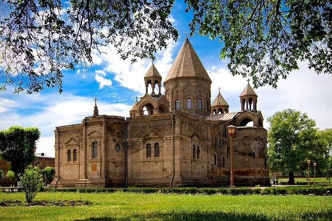 Group Tour: Echmiadzin Cathedral & Churches, Zvartnots Temple - Key Points