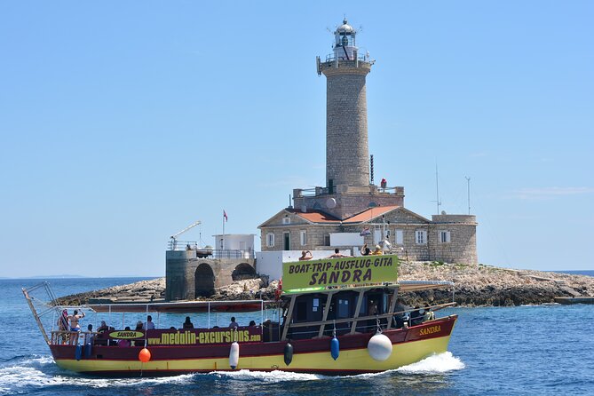 Medulin - Kamenjak Boat Tour With Lunch and Drinks on Sandra Boat - Key Points