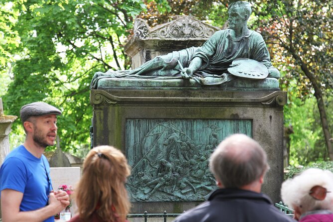 Paris: Famous Graves of Pere Lachaise Cemetery Guided Tour - Key Points