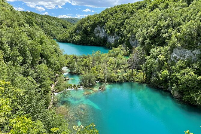 Plitvice Lakes With Ticket & Rastoke Tour From Zagreb - Key Points