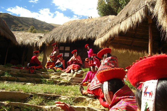 Sacred Valley of the Inkas 7 Places Full Day Tour - Exploring Ollantaytambo