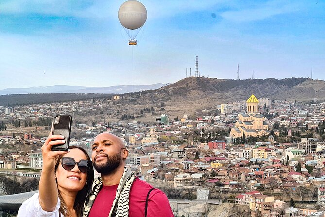 Tbilisi Walking Tour With Cable Cars, Wine Tasting and Traditional Bakery - Tour Overview