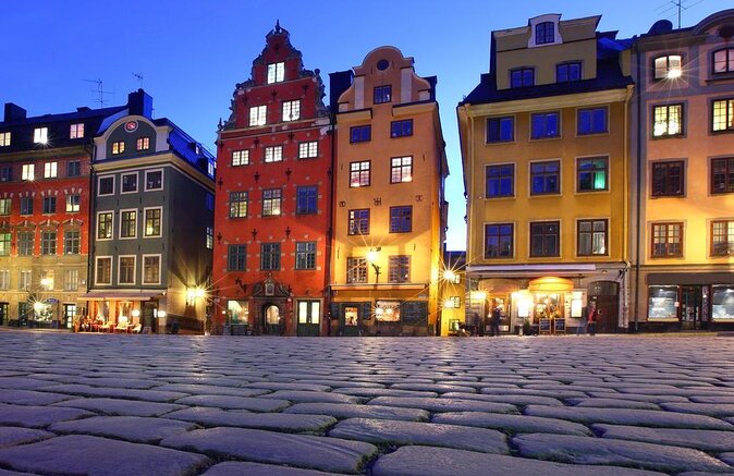 Walking Tour of Stockholm Old Town - Key Points