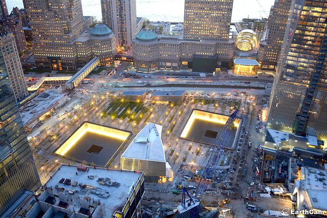 911 Ground Zero Tour & Museum Preferred Access - Exploring the World Trade Center