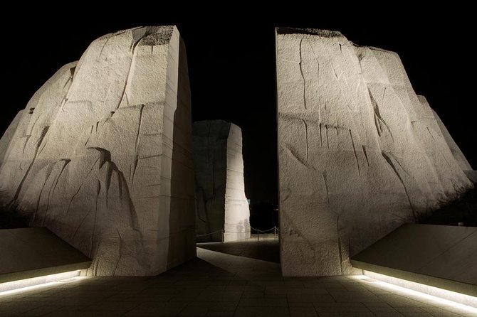 African American History Tour With Museum Admission - Significance of the MLK Memorial