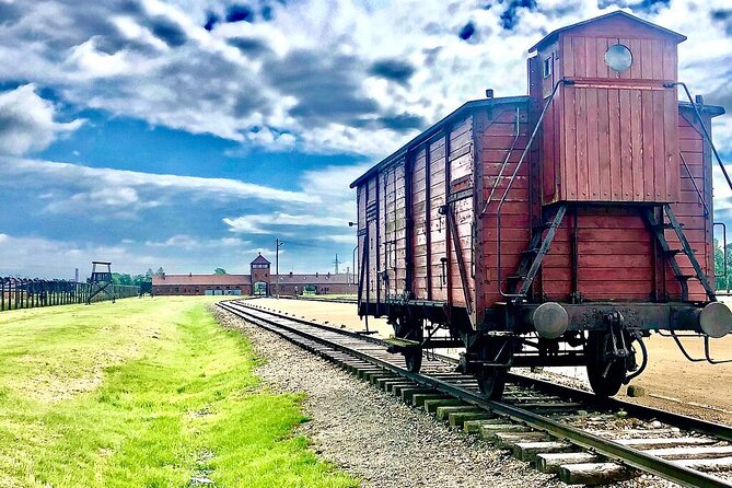 Auschwitz Birkenau Museum and Salt Mine All Inclusive DAY TRIP With Local Guides - Inclusions and Amenities