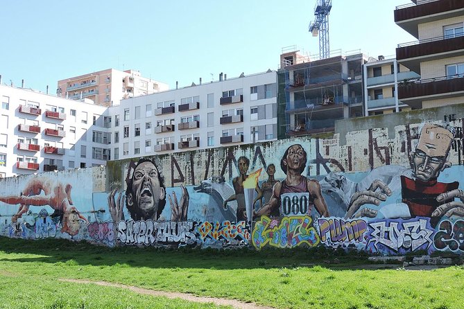 Barcelona Street Art and Graffitti Bicycle Tour - Highlights of the Tour