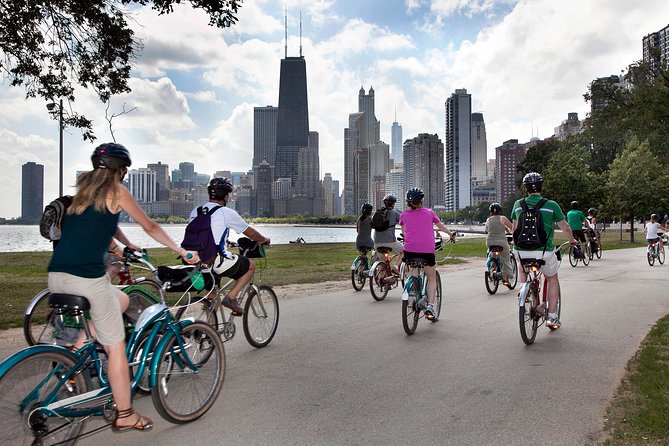 Bikes, Bites, and Brews: Chicagos Signature Dishes Bike Tour - Indulging in Signature Dishes