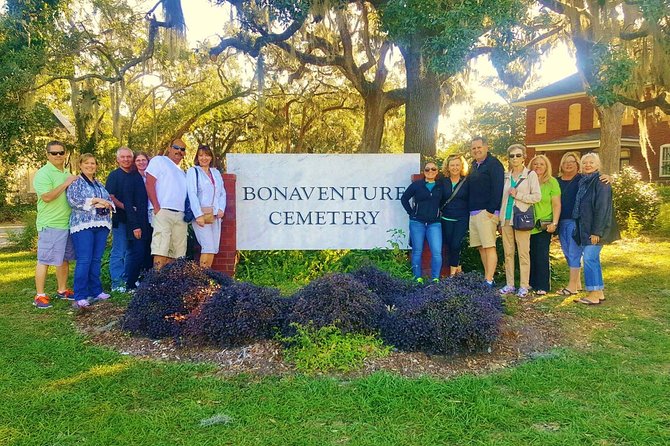 Bonaventure Cemetery Is Forever Tour - Soaking in the Captivating Scenery