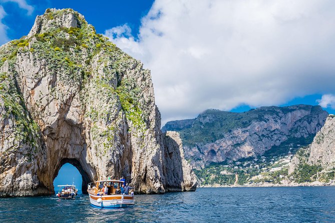 Capri Walking Tour With Local Guide - Artisan Workshops and Traditional Houses