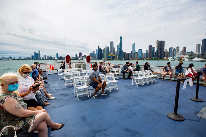 Chicago Lake and River Architecture Tour - Scenic Vistas