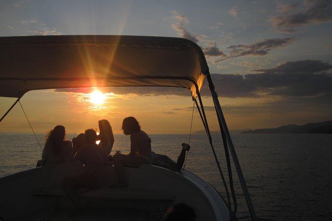 Cinque Terre Sunset Boat Tour Experience - Breathtaking Sunset Views From the Water