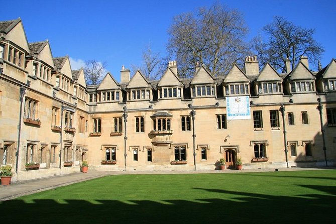 Cotswolds Villages and Oxford Full Day Tour From London - Discovering Oxford