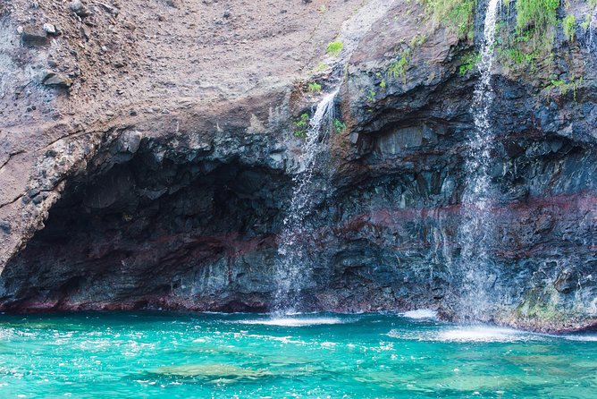 Deluxe Na Pali Morning Snorkel Tour on the Lucky Lady - Highlights of the Itinerary