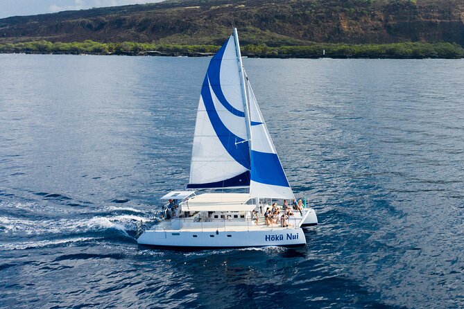 Deluxe Sail & Snorkel to the Captain Cook Monument - Food and Amenities