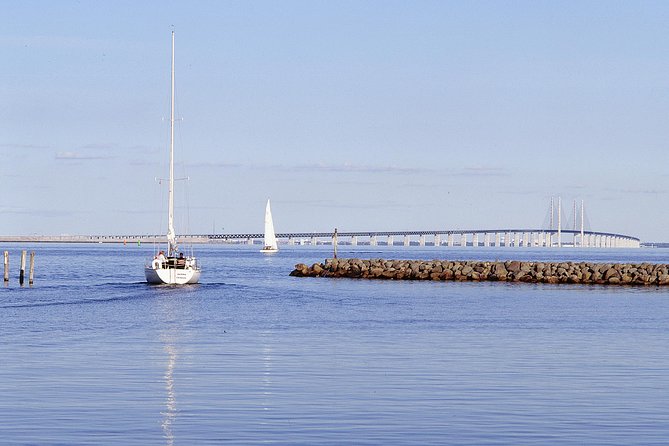 Malmö & Lund Tour, Crossing the Øresund Bridge to Sweden - Key Destinations and Activities