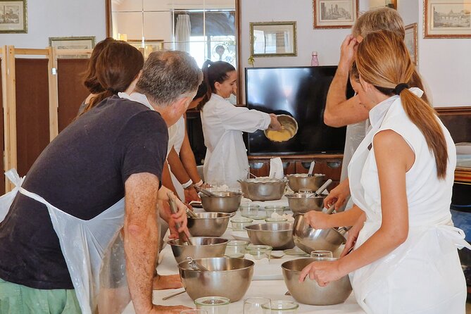 Pasta and Tiramisu Cooking Class in Rome, Piazza Navona - Menu and Inclusions