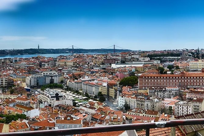 Private 3-Hour City Tuk Tuk Tour of Lisbon With Hotel Pickup - Tour Experience and Guide Quality