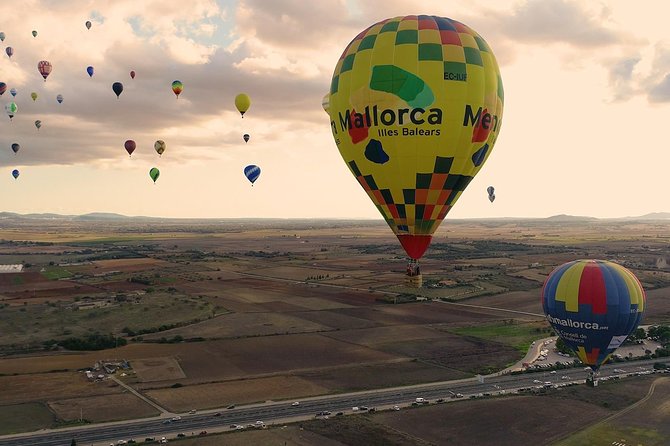 Romantic Sunrise Balloon Tour in Majorca - Logistics and Meeting Point