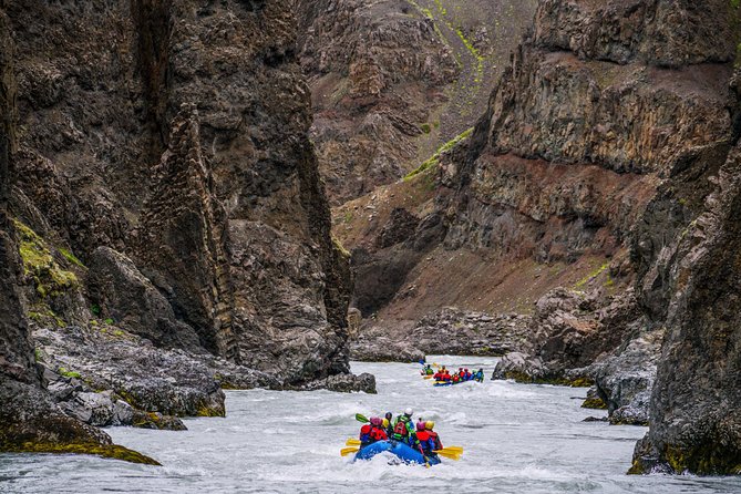 White Water Rafting Day Trip From Hafgrímsstaðir: Grade 4 Rafting on the East Glacial River - Key Features and Highlights