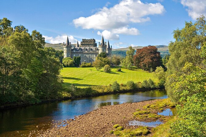 1-Day Castles, West Highlands and Loch Lomond Tour From Edinburgh - Inveraray on Loch Fyne