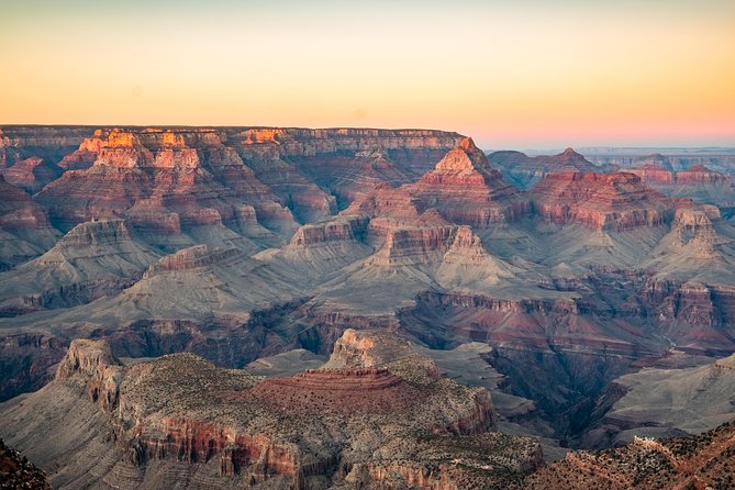 2-Day Small Group Tour: Grand Canyon and Lower Antelope Canyon - Marveling at Horseshoe Bend