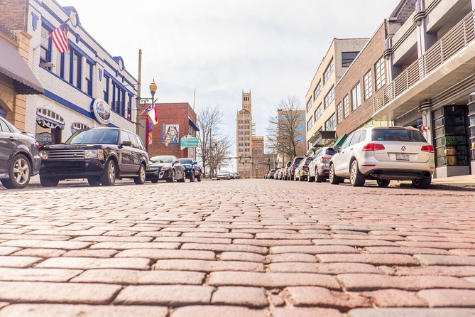 Asheville Insider Guided Walking Tour - Guide Expertise and Storytelling