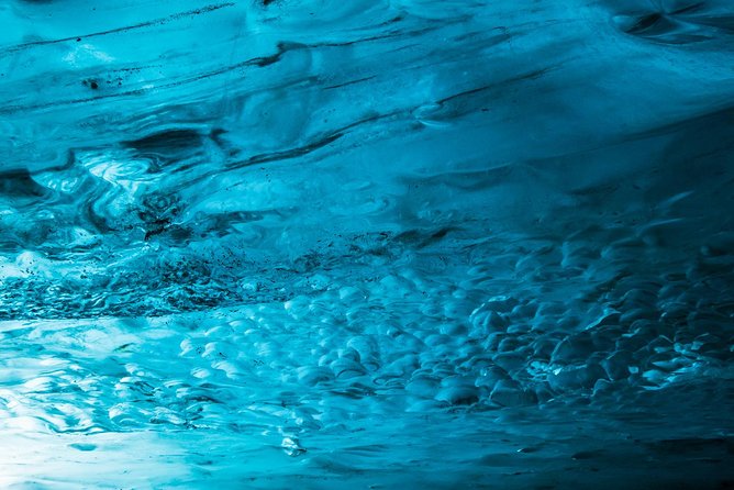 Blue Ice Cave Adventure - Meeting and Cancellation Policy