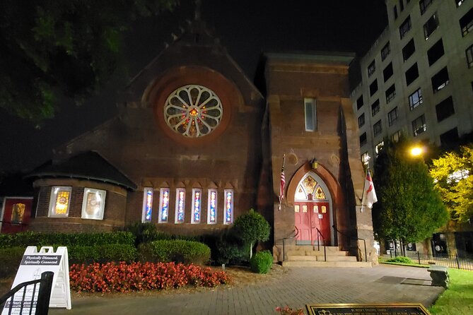 Carolina History and Haunts Charlotte Historical Ghost Walking Tour - Knowledgeable and Engaging Guides