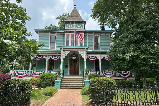 Charlottes Ultimate Southern Charm Historical City Cart Tour - Tour Features