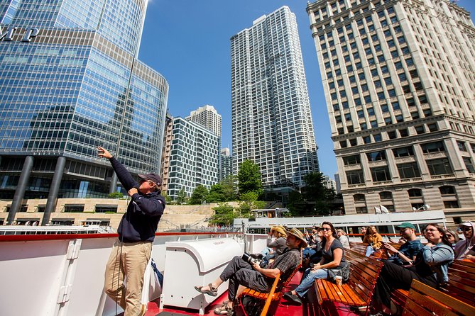 Chicago Architecture River Cruise - Expert Guidance and Commentary