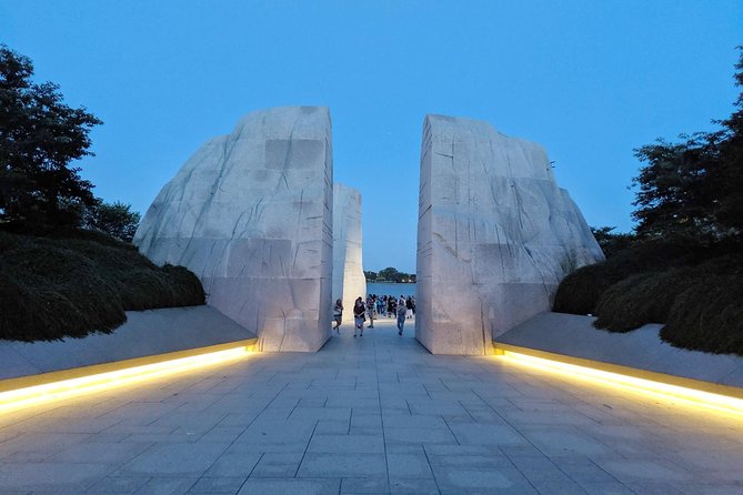 DC Monuments and Memorials Night Tour - Customer Experiences and Reviews