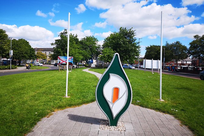 Derry City: the Troubles Bogside Walking Tour - The Battle of the Bogside