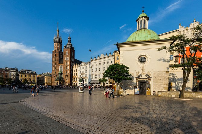 Krakow Old Town Guided Walking Tour - Immersion in Krakows Architectural Diversity