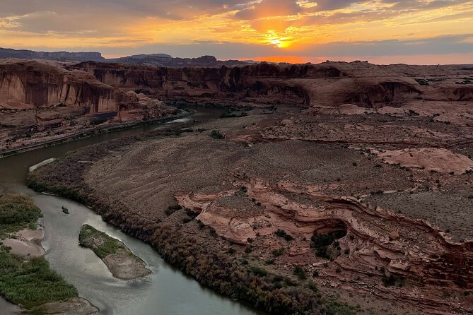 2.5 Hour U-Drive-Guided Hells Revenge UTV Tour - Breathtaking Vistas